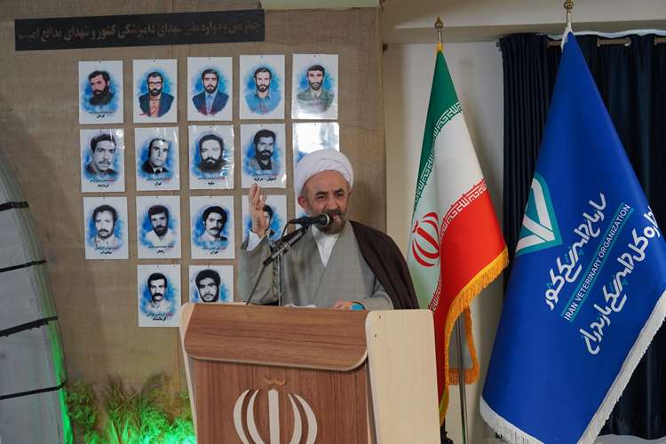  پرچم انقلاب به دست صاحب اصلی  خواهد رسید