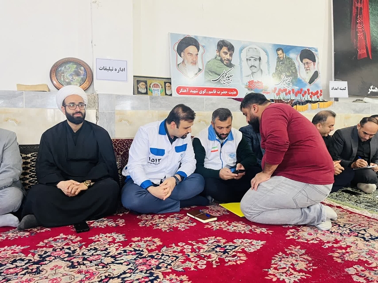 برپایی میز خدمت دامپزشکی در محله کرامت سورک با استقبال پرشور شهروندان