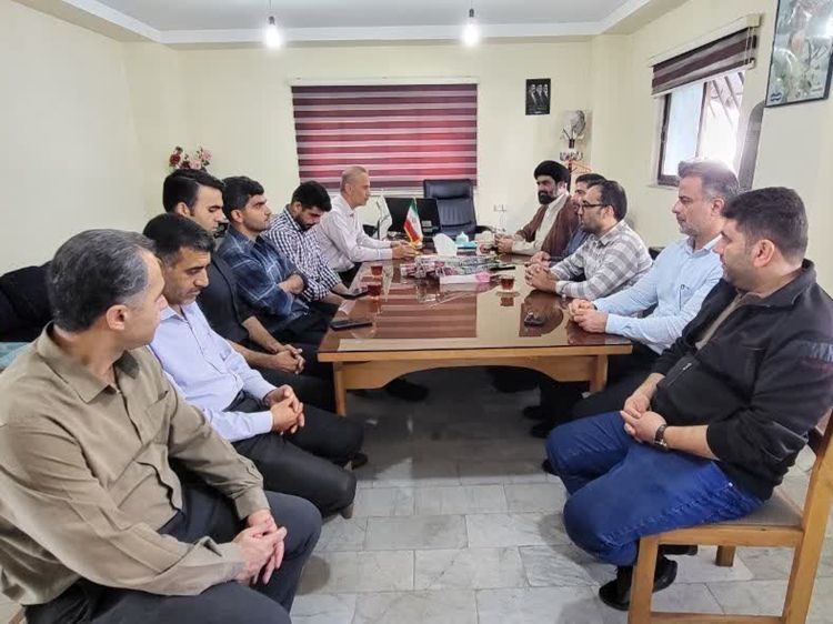 در هفته دامپزشکی؛ تقدیر امام جمعه محمودآباد از عملکرد اداره دامپزشکی