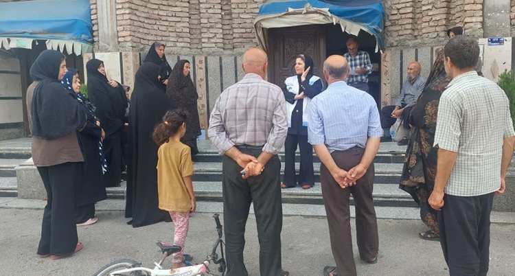 آموزش بیماری مشترک تب کریمه کنگو (CCHF) و واکسیناسیون طیور بومی در روستای تجنک آمل